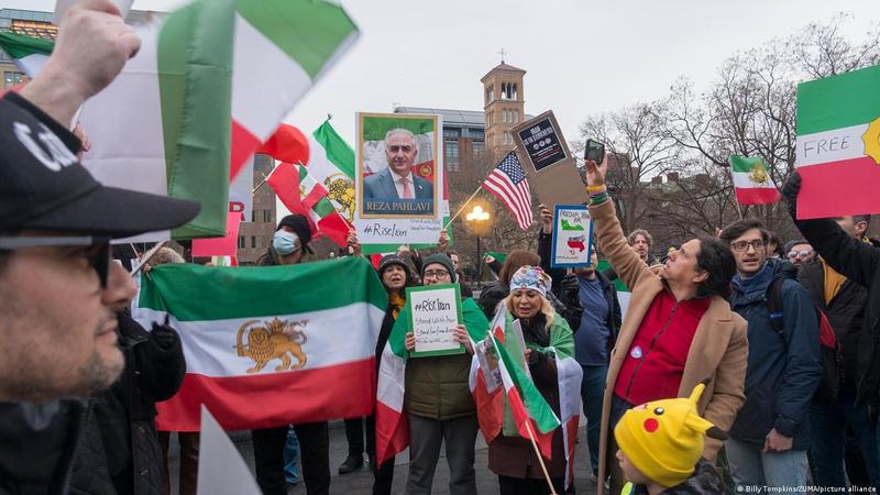 Proteste im Iran: Menschen fordern Veränderung