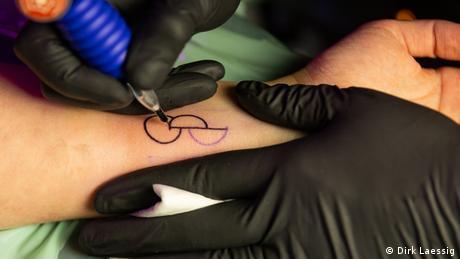 Ein Tattoo als Zeichen für Organspende