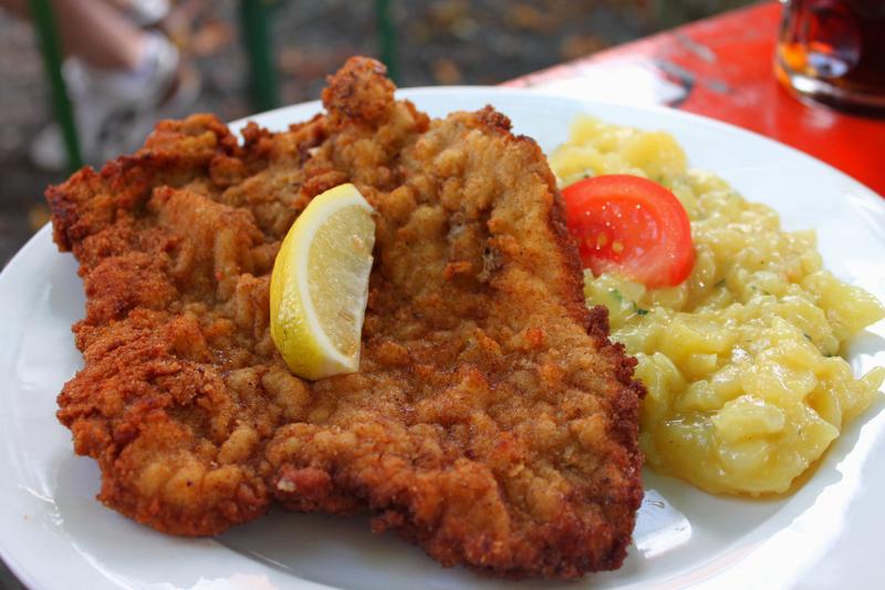 Kulinarische Traditionen in Ostfriesland: Von Fisch bis Tee