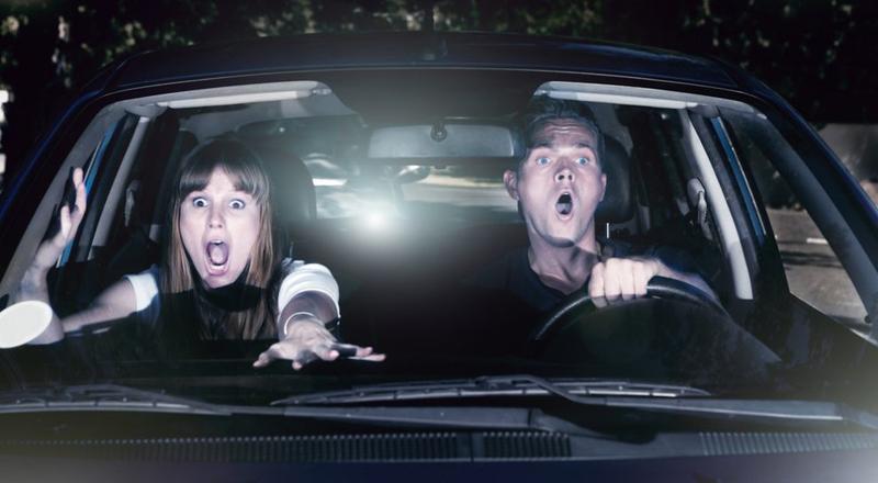 Ablenkung am Steuer: Warum du nicht sprechen solltest