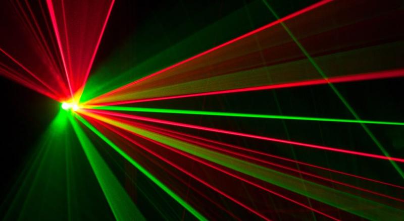 Innovation in der Lasertechnik: Ein neuer Laser aus Biomaterialien