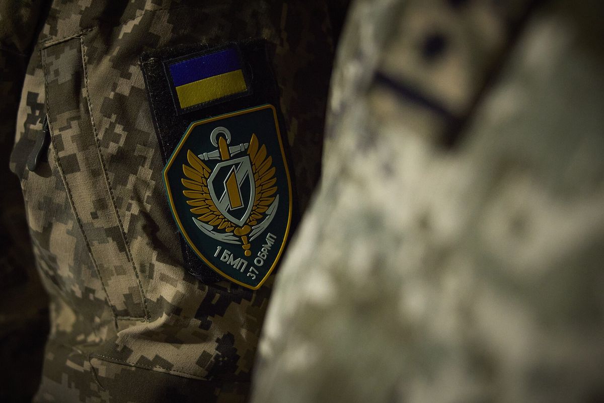 Die komplexe Dynamik des Ukraine-Krieges: Militärische Entwicklungen, humanitäre Krise und internationale Diplomatie