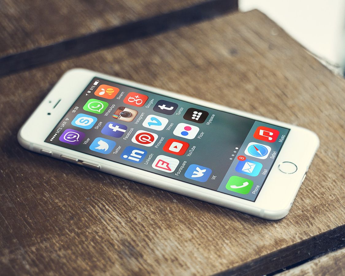 Schutz von Kindern in sozialen Medien: Was sagt der Ethikrat?