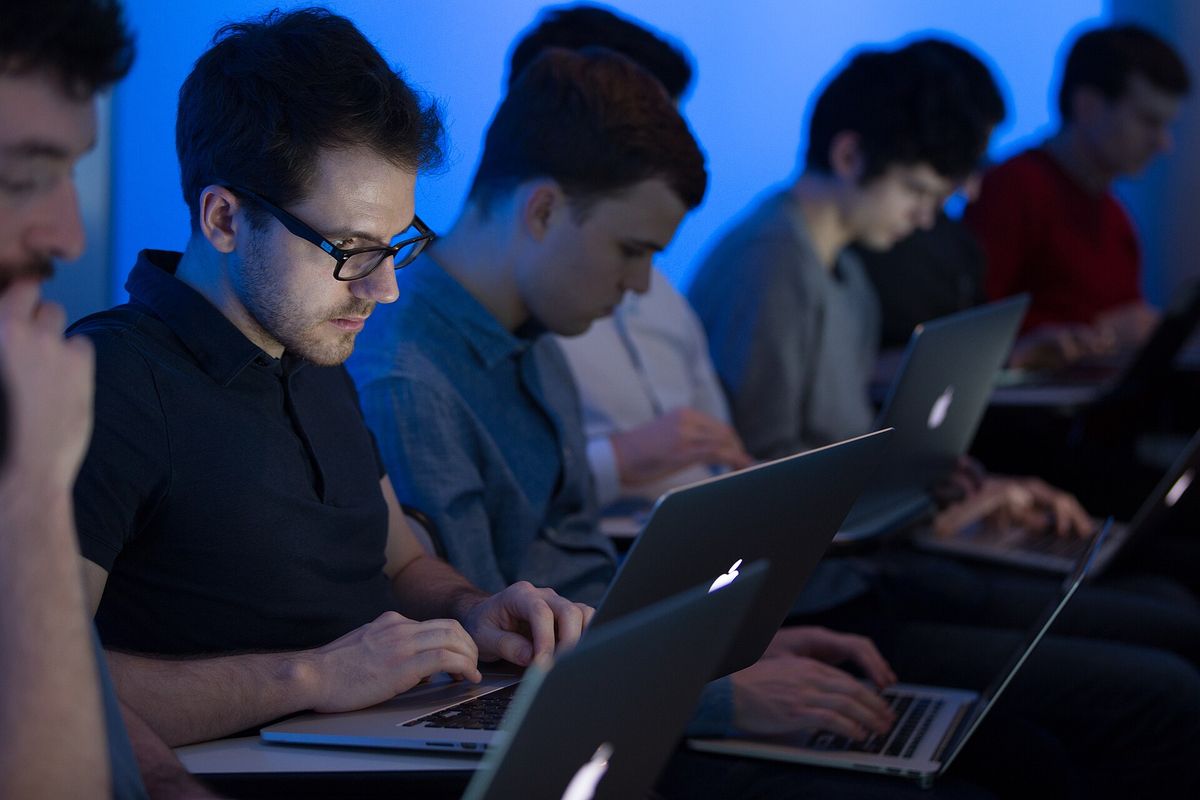 KI als Werkzeug für Cyberangriffe: Wie gefährlich ist das?