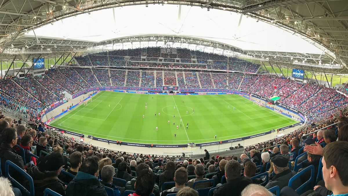 Leverkusen siegt mit Schick-Dreierpack gegen Leipzig