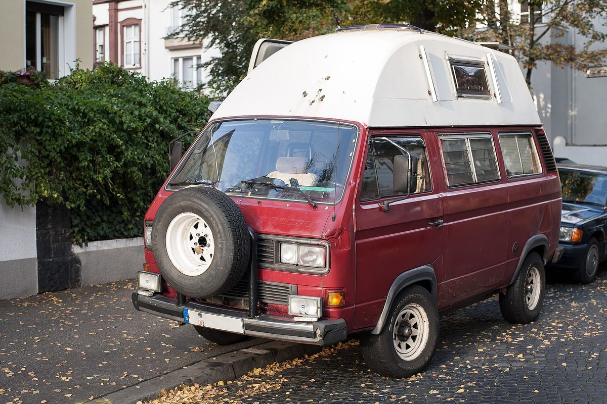 Abenteuer auf vier Rädern: Ein Paar reist mit dem VW-Bus um die Welt