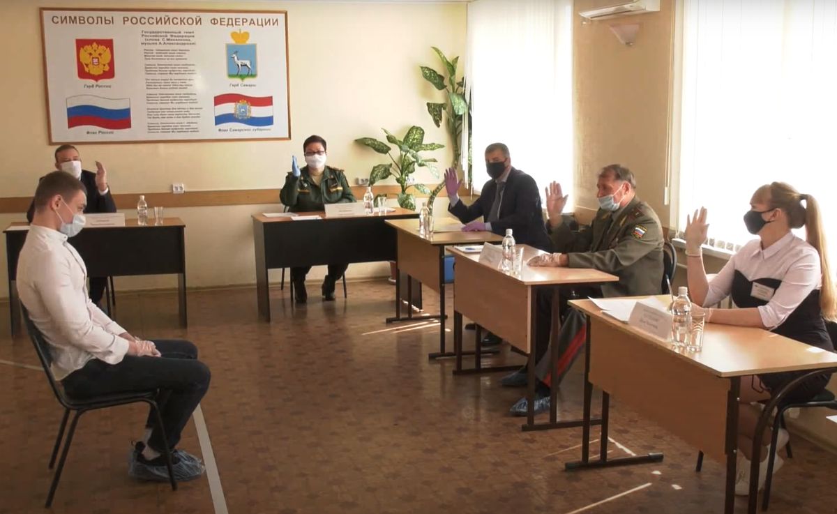 Zwang, Flucht und Asyl: Das Schicksal russischer Wehrpflichtiger im Ukraine-Krieg