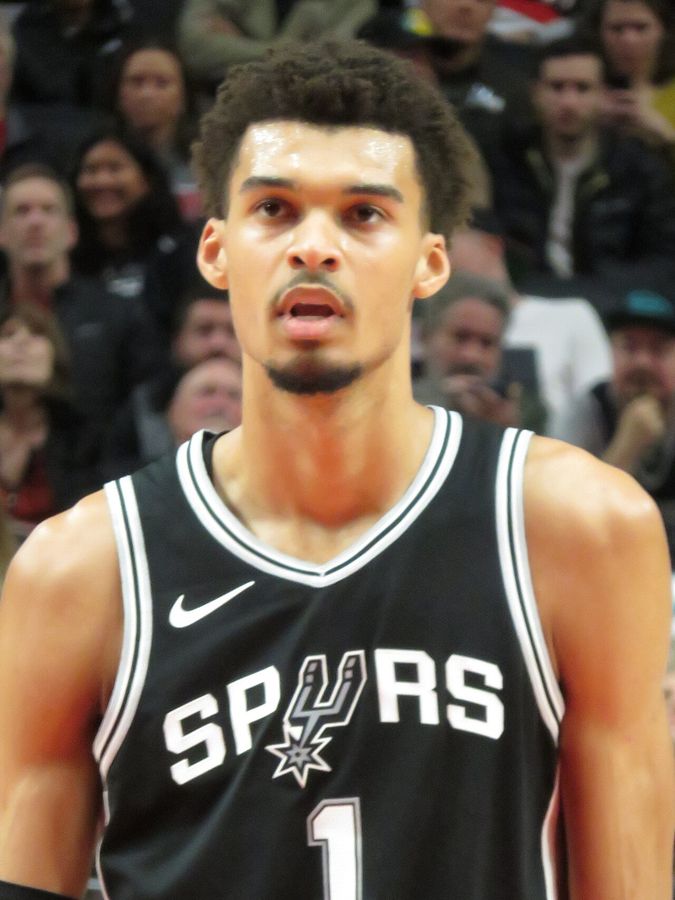 San Antonio Spurs dominieren die Timberwolves im zweiten Spiel