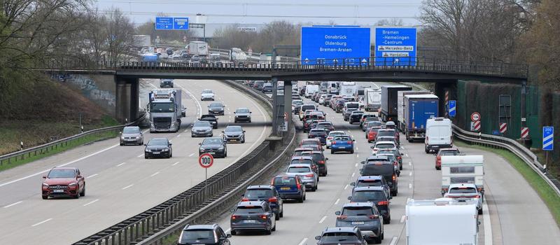 Maßnahmen gegen hohe Spritpreise: Was plant die Politik?