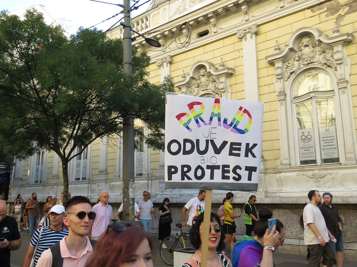 Zunehmende Gewalt gegen LGBTQ+-Menschen in Serbien