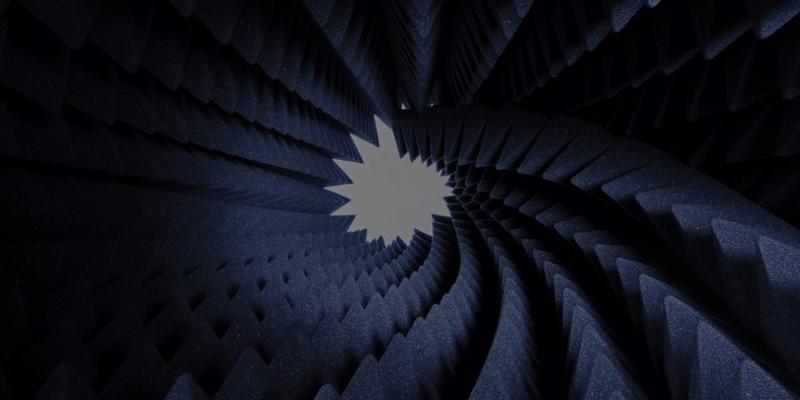 Neuer schwarzer Stoff nach Vorbild der Natur