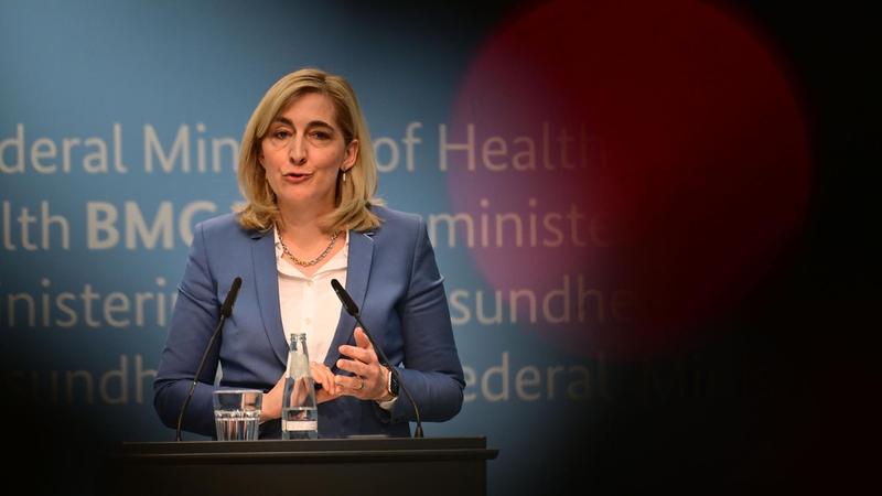 Gesundheitsreform in Deutschland: Lobbyismus und Machtgefälle im Gesundheitswesen